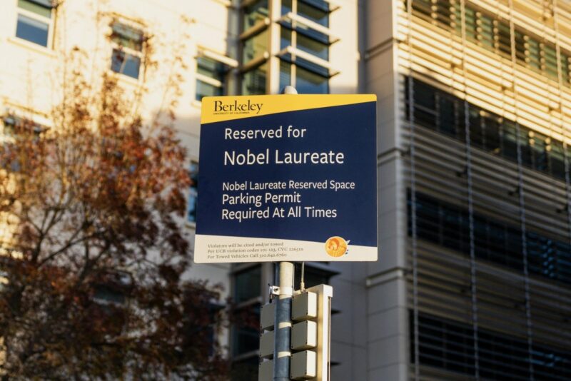 Giải Toán Lớp 3 Trang 63: Bài Toán Nhân Số Lớn - Kết Nối Tri Thức, Chân Trời Sáng Tạo, Cánh Diều