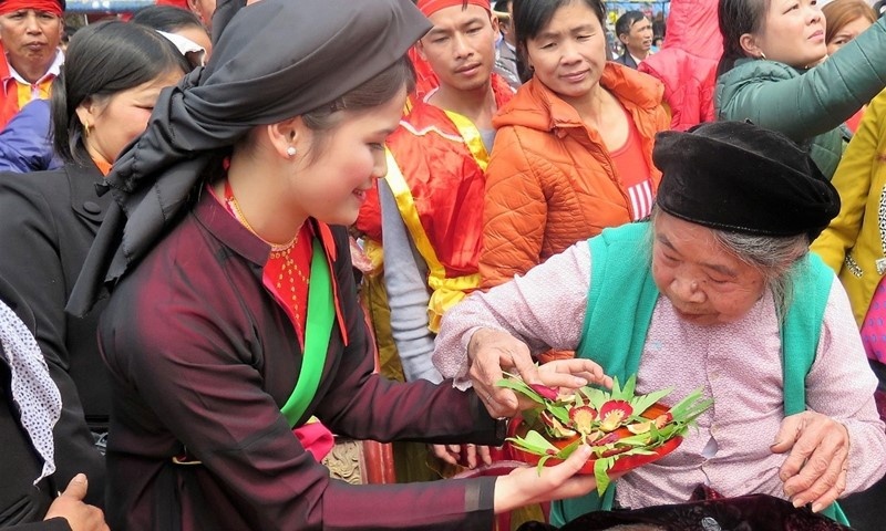 Lễ Hội Lim: Nét Đẹp Văn Hóa Quan Họ Vùng Kinh Bắc