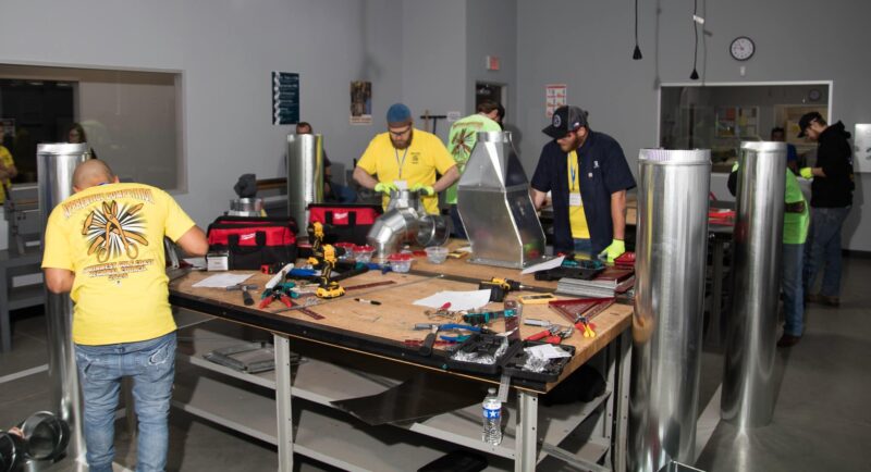 Thực Hành Giải Toán Lớp 1 Tập 2: Cẩm Nang Toàn Diện Cho Bé