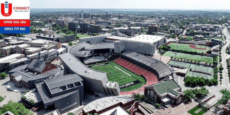 Đại Từ Điển Tiếng Việt: Cẩm Nang Toàn Diện Từ Nhà Sách Nguyễn Văn Cừ