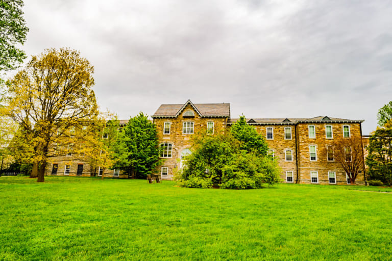 Khám Phá Định Lý Trọng Tâm: Chứng Minh Đơn Giản Cho Học Sinh Lớp 7