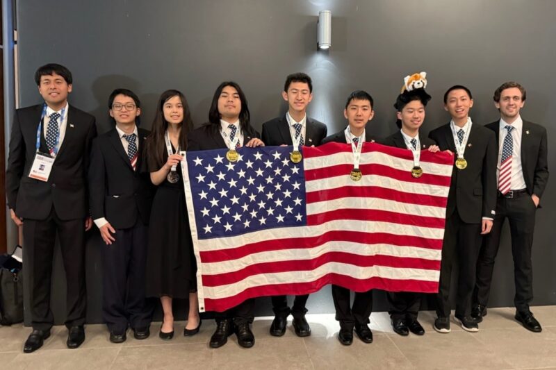 AI Của Google Đạt Điểm Vàng Olympic Toán Học Quốc Tế: DeepMind Lập Kỷ Lục Mới