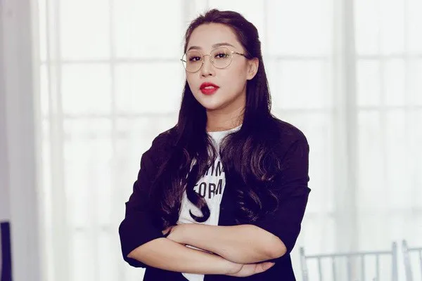 Gào là nữ nhà văn trẻ nổi tiếng với nhiều tác phẩm best-seller