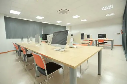 Không gian học tập và nghiên cứu công nghệ tại cơ sở đào tạo của Đại học FPT