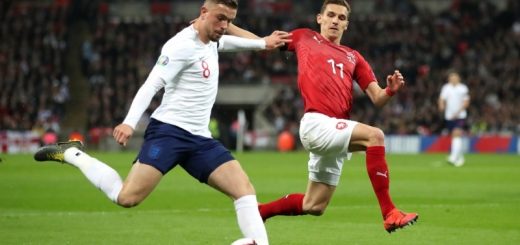 Deep-Lying Playmaker – Đạo diễn trận đấu từ tuyến dưới