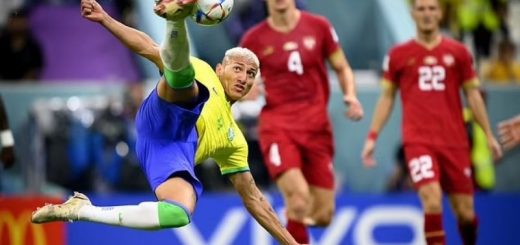 Siêu phẩm ngả bàn đèn ghi bàn ngoạn mục nhất vòng bảng kỳ World Cup 2026
